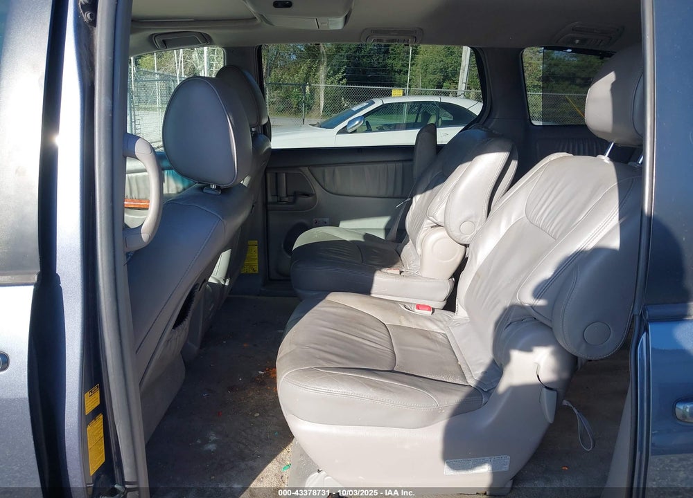 2009 TOYOTA SIENNA LIMITED VIN: 5TDZK22C19S272510