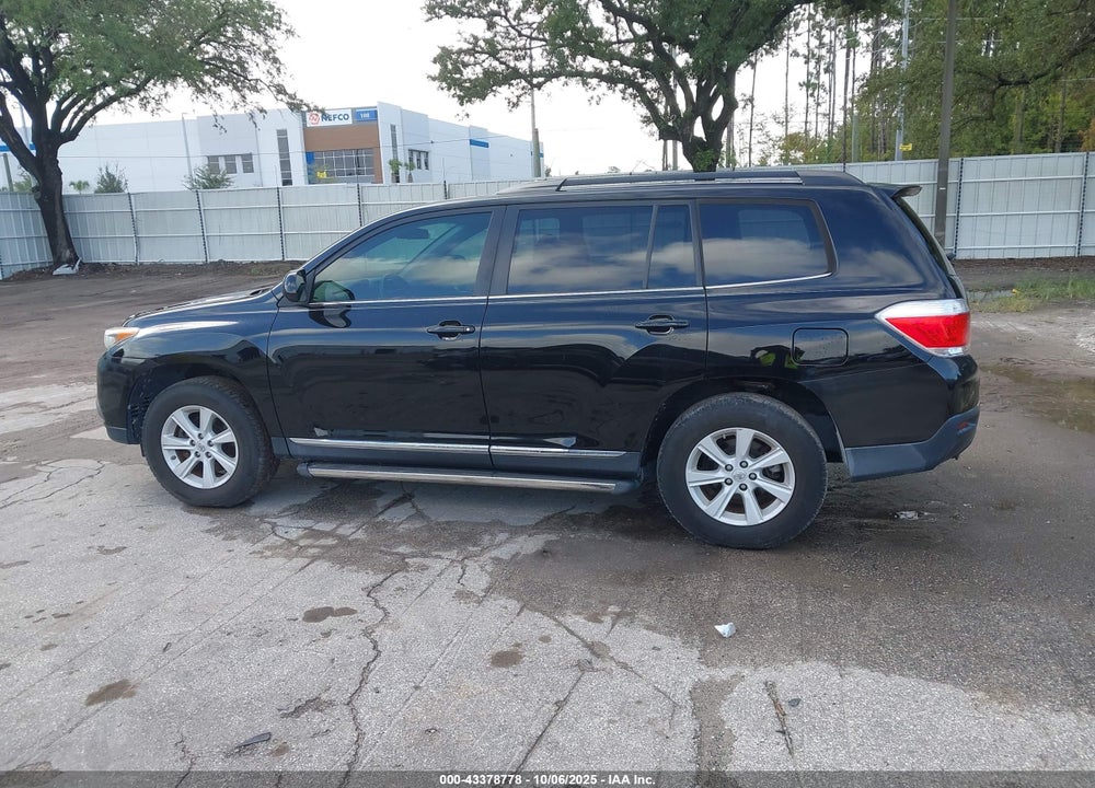 2013 TOYOTA HIGHLANDER VIN: 5TDZK3EH0DS109529