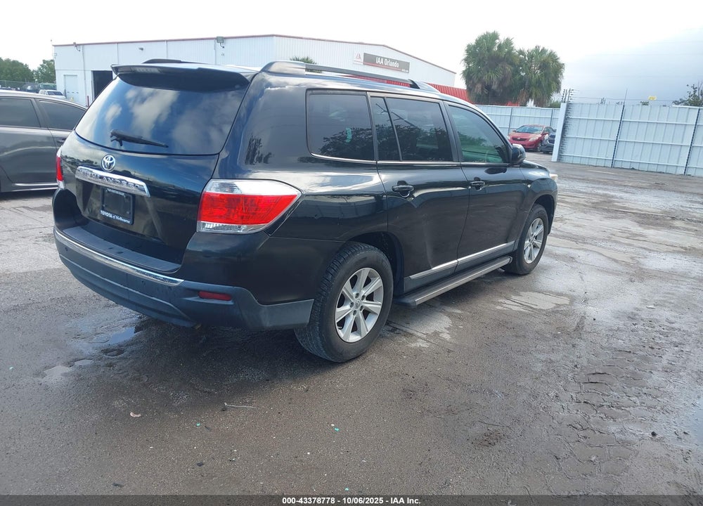 2013 TOYOTA HIGHLANDER VIN: 5TDZK3EH0DS109529