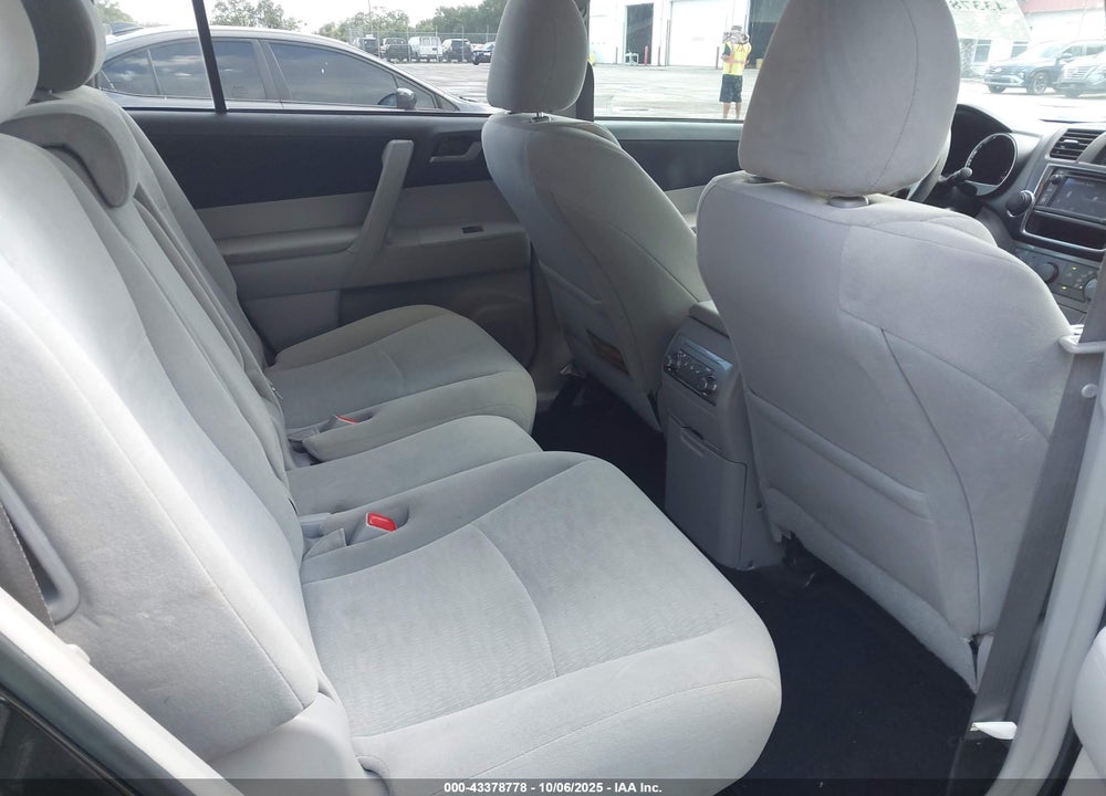 2013 TOYOTA HIGHLANDER VIN: 5TDZK3EH0DS109529