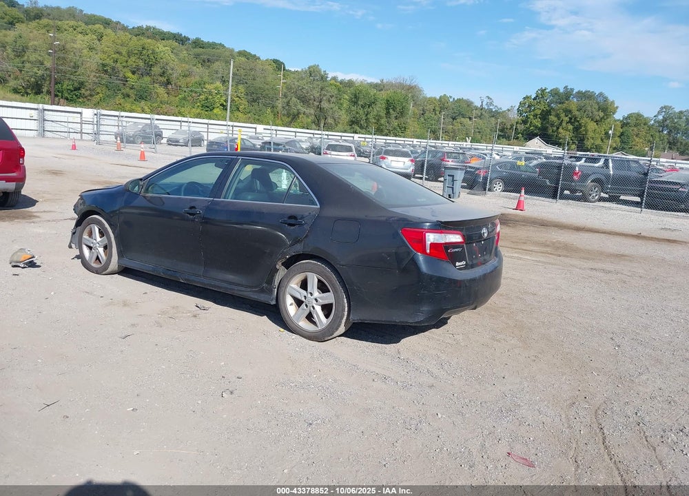 2014 TOYOTA CAMRY SE VIN: 4T1BF1FK0EU400805