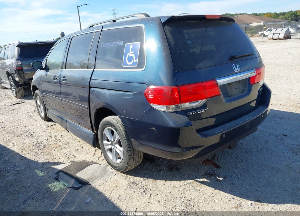 2010 HONDA ODYSSEY TOURING VIN: 5FNRL3H92AB018845