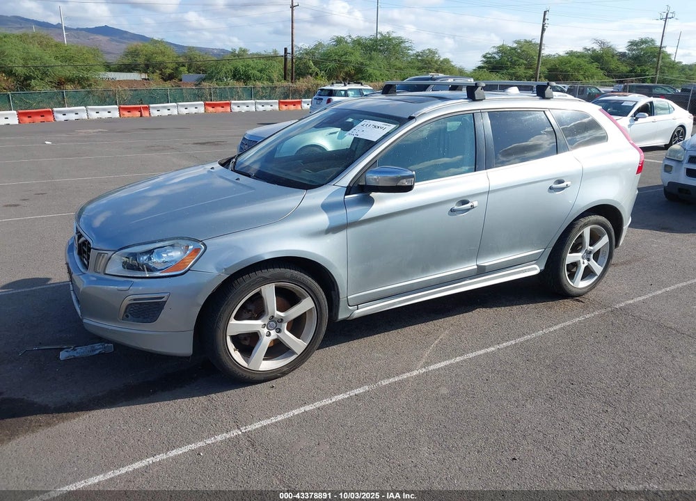 2011 VOLVO XC60 3.2/3.2 R-DESIGN VIN: YV4952DL9B2147589