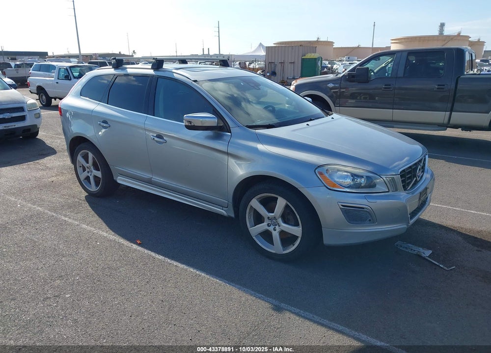 2011 VOLVO XC60 3.2/3.2 R-DESIGN VIN: YV4952DL9B2147589