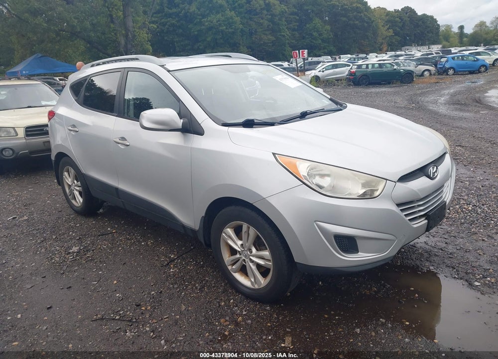 2011 HYUNDAI TUCSON GLS VIN: KM8JUCAC8BU143465