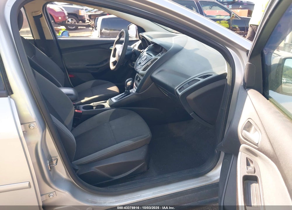 2013 FORD FOCUS VIN: 1FADP3K26DL153618