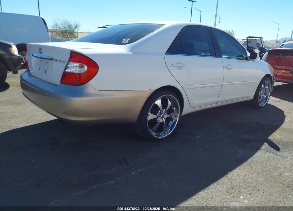 2002 TOYOTA CAMRY LE VIN: JTDBE32K420108876