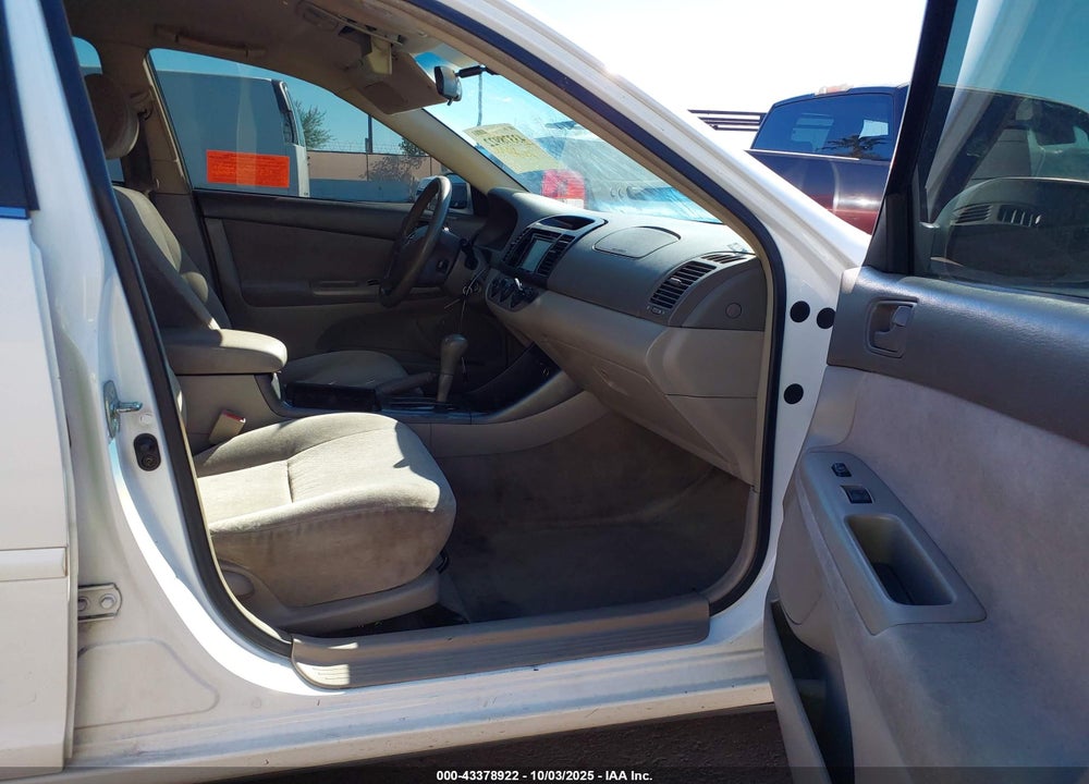2002 TOYOTA CAMRY LE VIN: JTDBE32K420108876