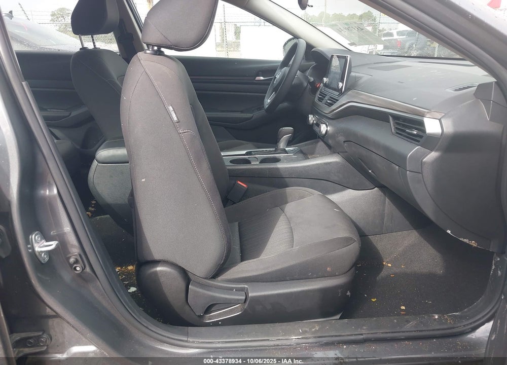 2025 NISSAN ALTIMA VIN: 1N4BL4DV6SN365615