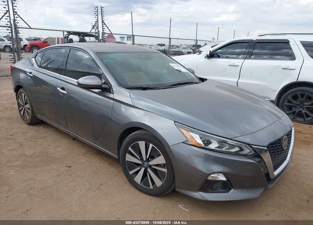 2020 NISSAN ALTIMA SV FWD VIN: 1N4BL4DV6LC221947