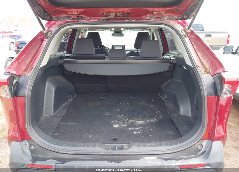 2022 TOYOTA RAV4 VIN: JTMW1RFV5ND091314