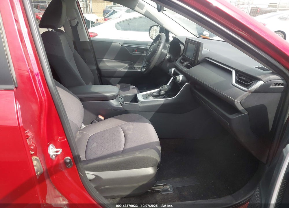 2022 TOYOTA RAV4 VIN: JTMW1RFV5ND091314