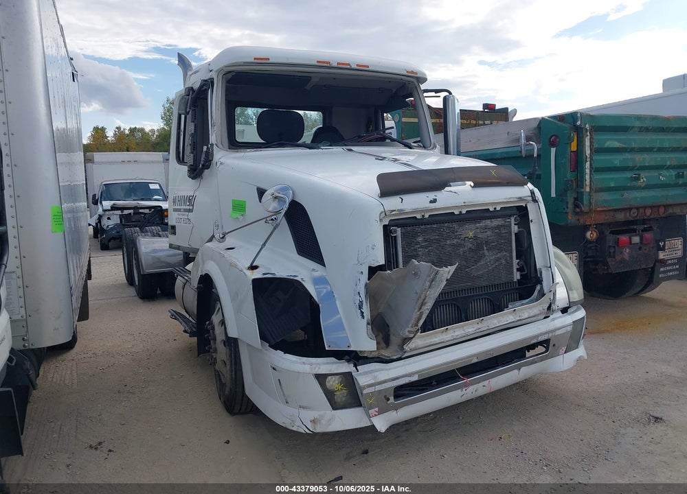 2007 VOLVO VN VIN: 4V5NC9GF57N467391