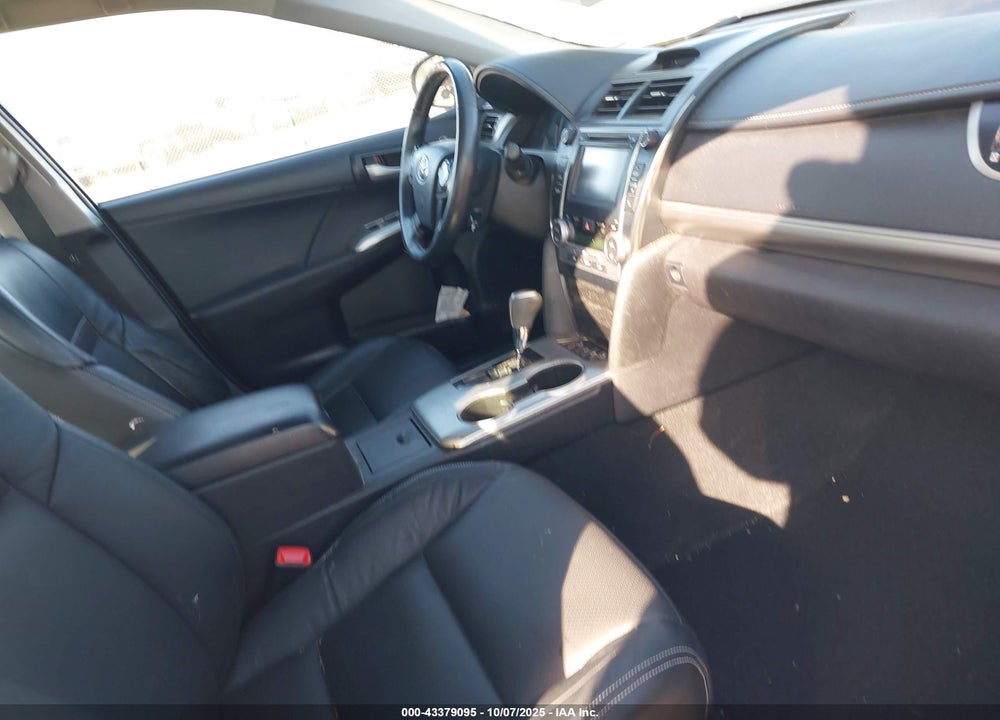 2014 TOYOTA CAMRY HYBRID SE LIMITED EDITION VIN: 4T1BD1FK8EU137582