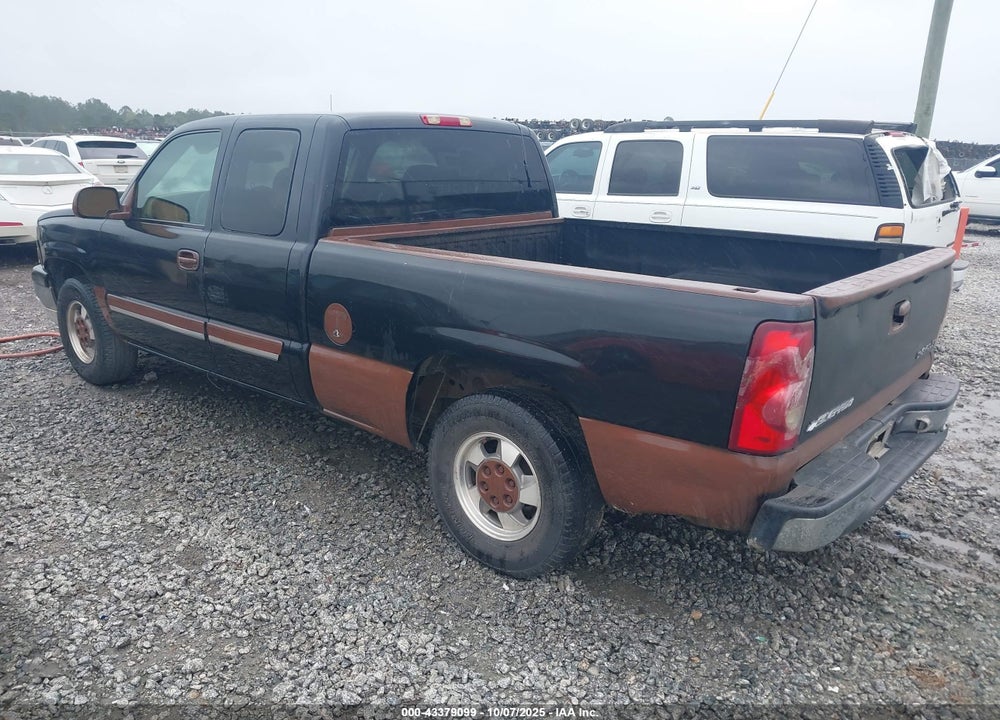 2003 CHEVROLET SILVERADO 1500 LS VIN: 2GCEC19V531322675