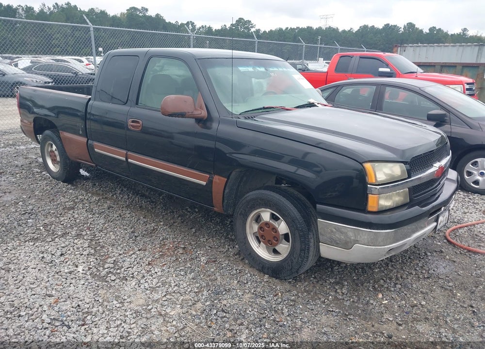 2003 CHEVROLET SILVERADO 1500 LS VIN: 2GCEC19V531322675