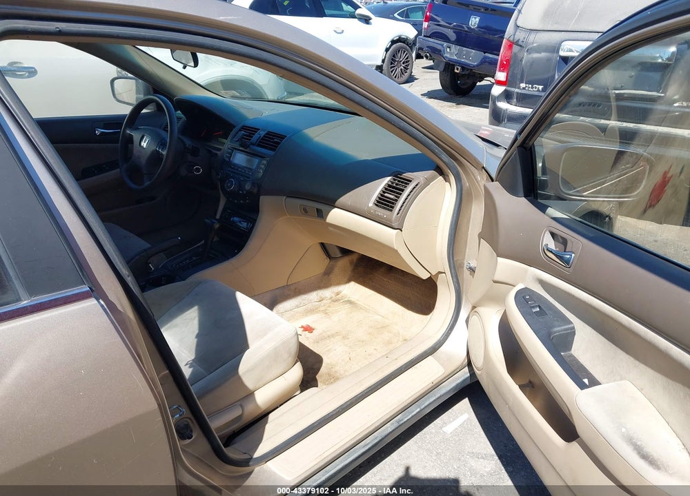2004 HONDA ACCORD 2.4 LX VIN: 1HGCM56334A028988