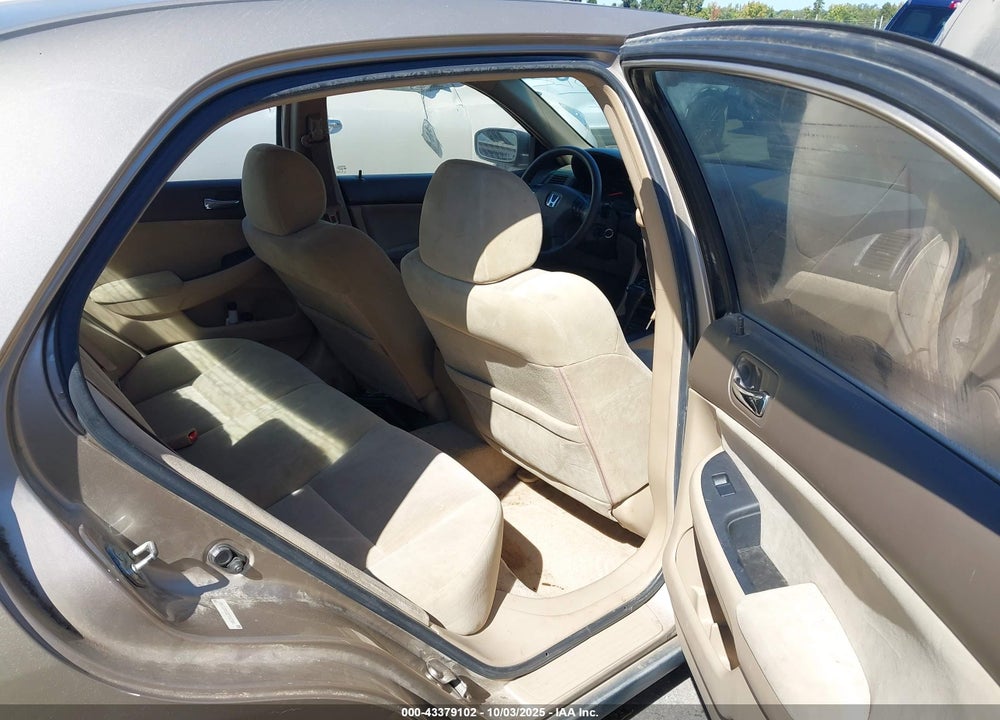 2004 HONDA ACCORD 2.4 LX VIN: 1HGCM56334A028988