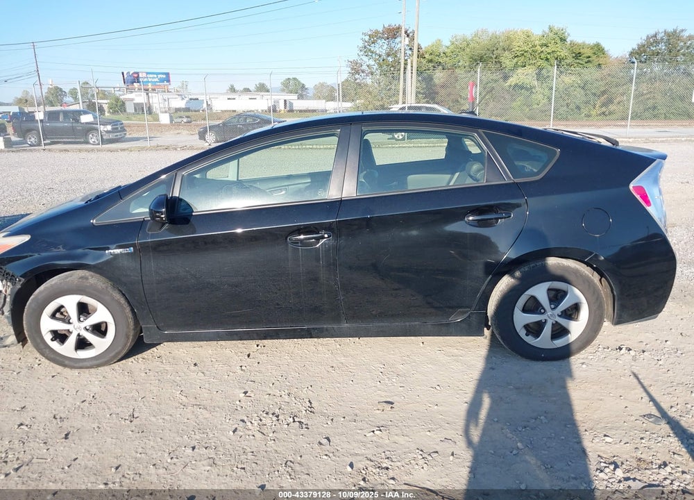 2012 TOYOTA PRIUS FOUR VIN: JTDKN3DU0C1556607