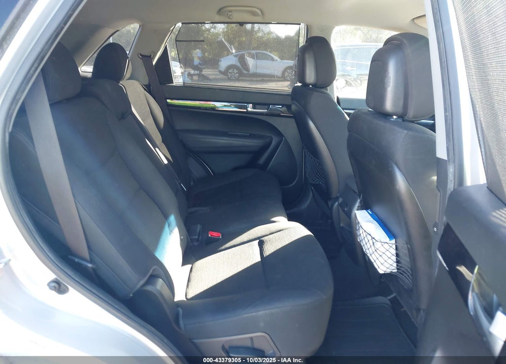 2014 KIA SORENTO VIN: 5XYKT4A60EG444507