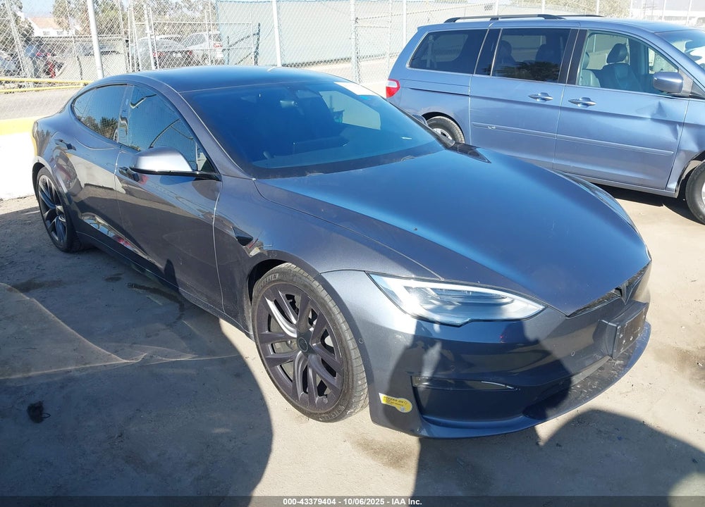 2022 TESLA MODEL S DUAL MOTOR ALL-WHEEL DRIVE VIN: 5YJSA1E51NF464603