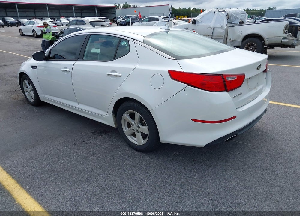 2015 KIA OPTIMA VIN: KNAGM4A79F5630761