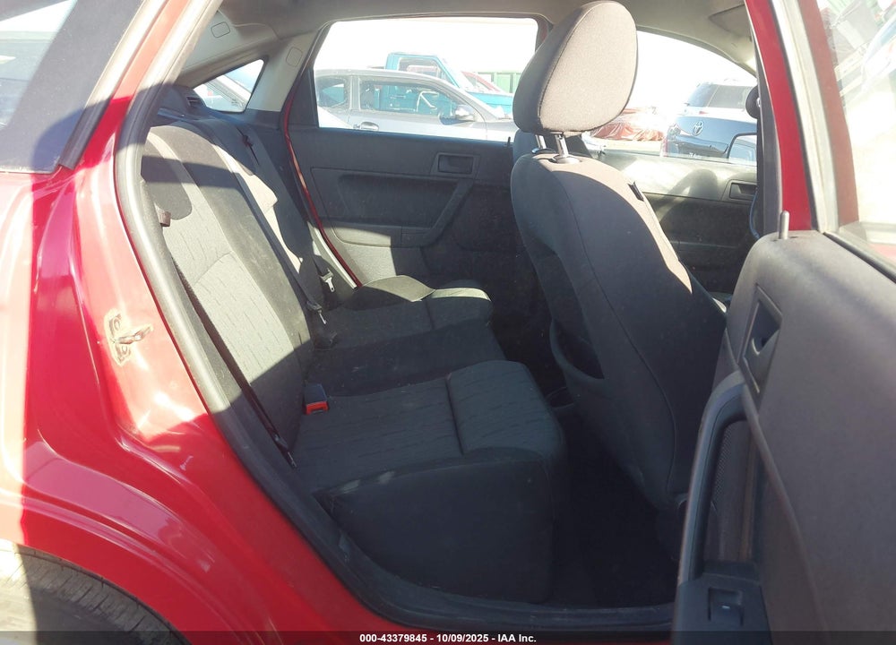 2008 FORD FOCUS VIN: 1FAHP35N68W171323