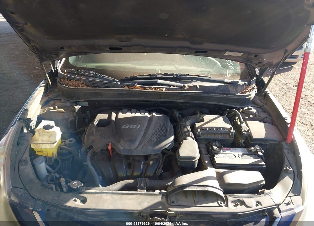2011 HYUNDAI SONATA VIN: 5NPEB4AC2BH055765