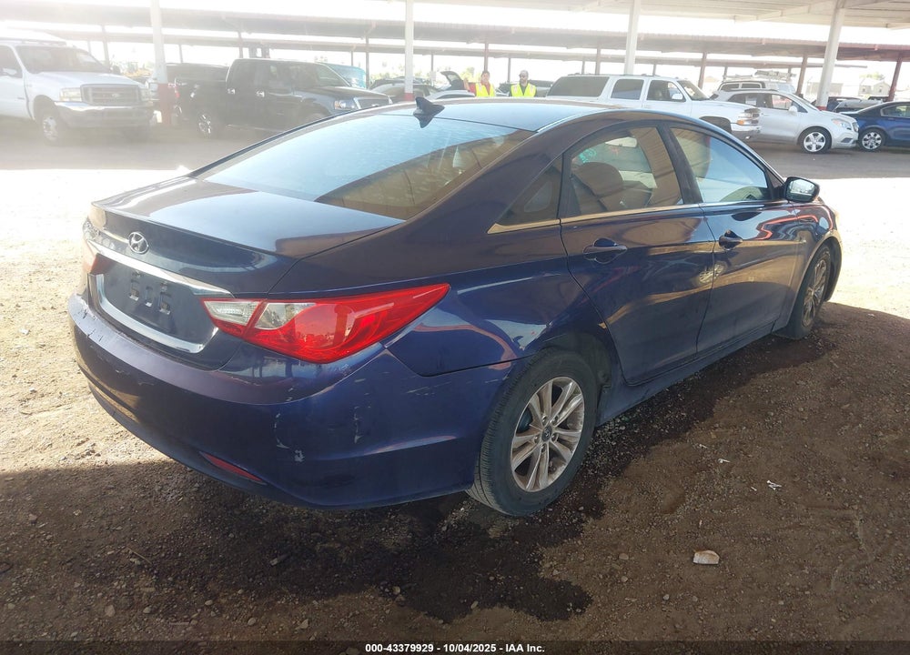 2011 HYUNDAI SONATA VIN: 5NPEB4AC2BH055765