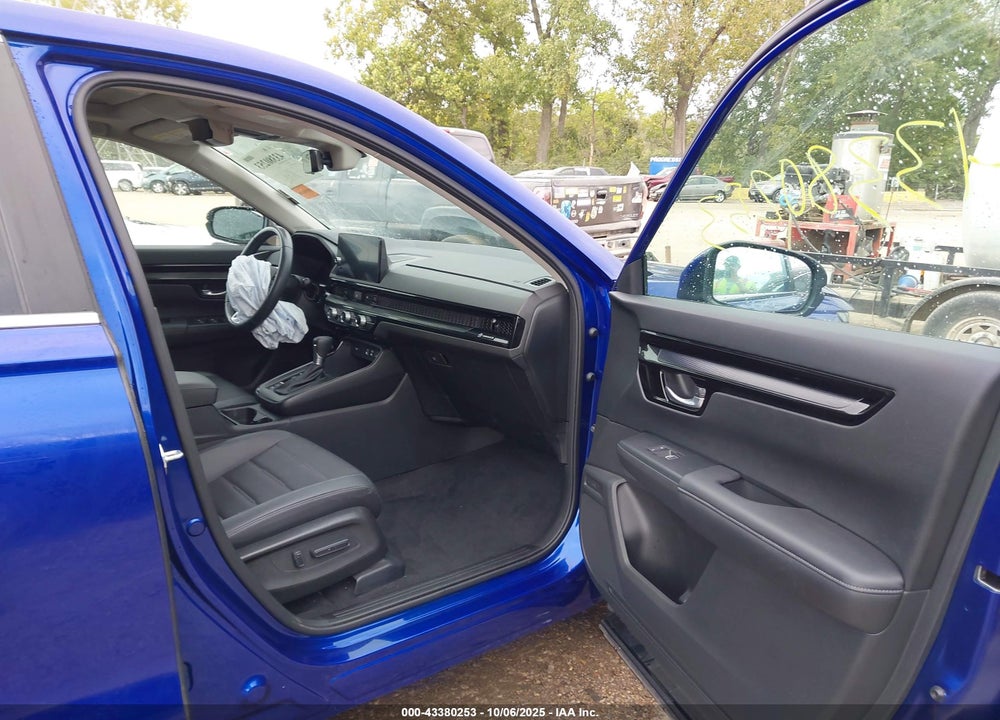 2023 HONDA CR-V VIN: 2HKRS4H70PH428576