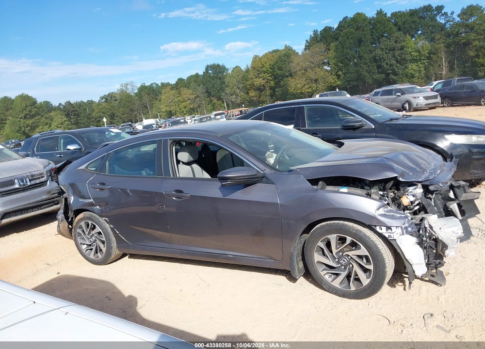 2017 HONDA CIVIC VIN: 2HGFC2F78HH569432