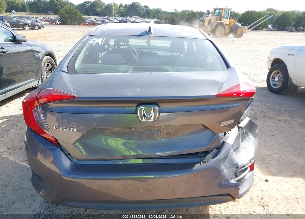 2017 HONDA CIVIC VIN: 2HGFC2F78HH569432