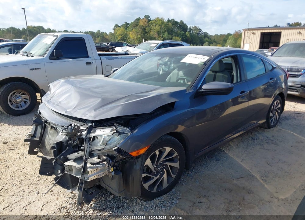 2017 HONDA CIVIC VIN: 2HGFC2F78HH569432