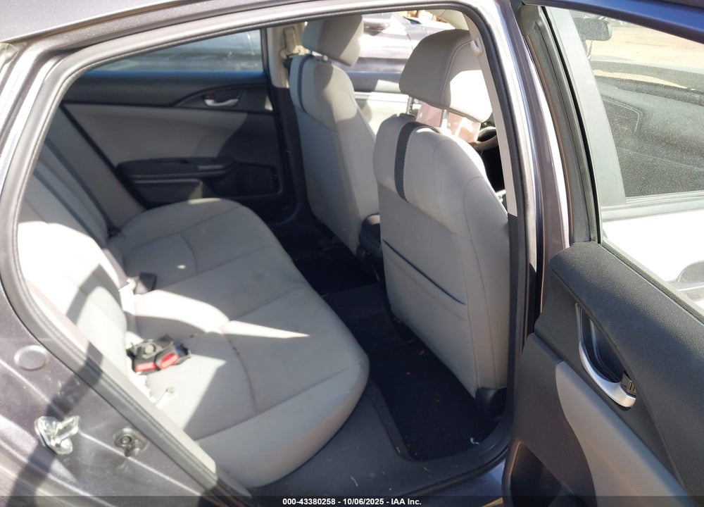 2017 HONDA CIVIC VIN: 2HGFC2F78HH569432