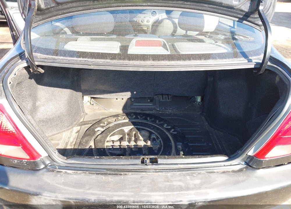 2002 TOYOTA ECHO VIN: JTDBT123225029051