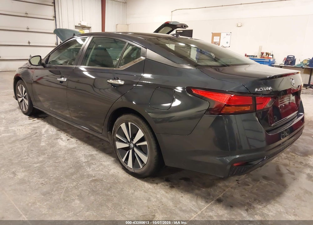 2022 NISSAN ALTIMA SV FWD VIN: 1N4BL4DV5NN336112