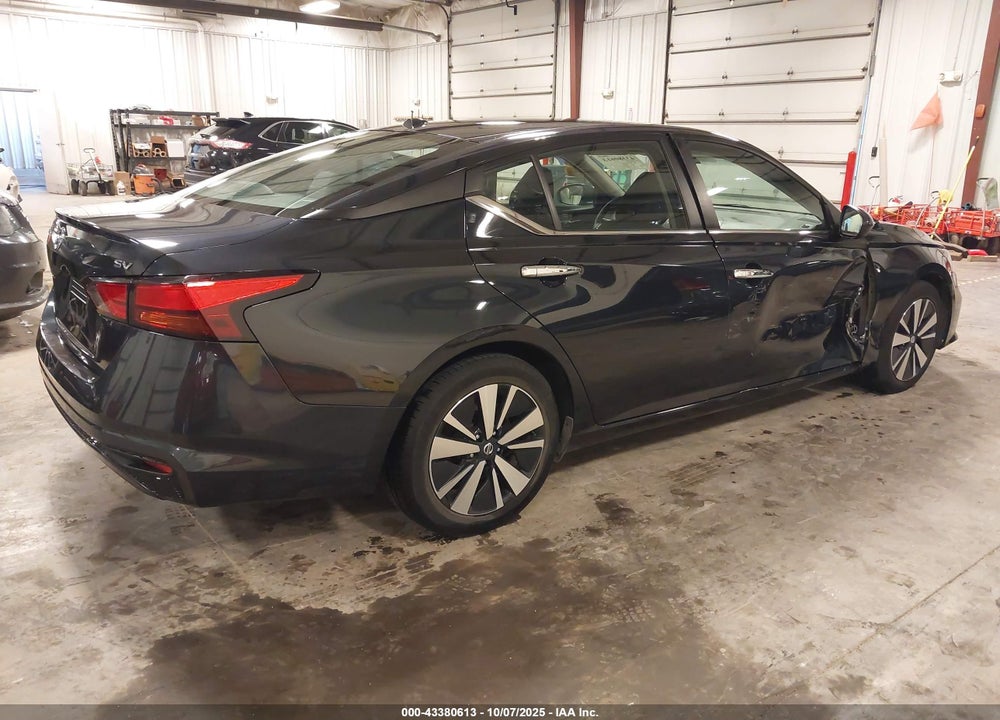 2022 NISSAN ALTIMA SV FWD VIN: 1N4BL4DV5NN336112