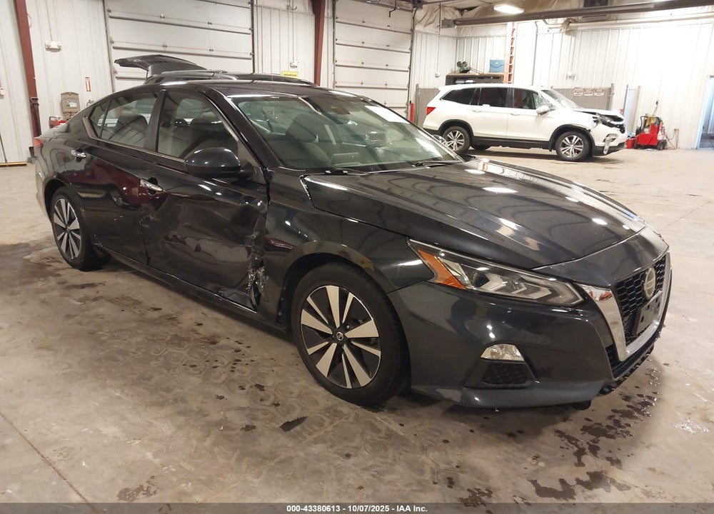 2022 NISSAN ALTIMA SV FWD VIN: 1N4BL4DV5NN336112