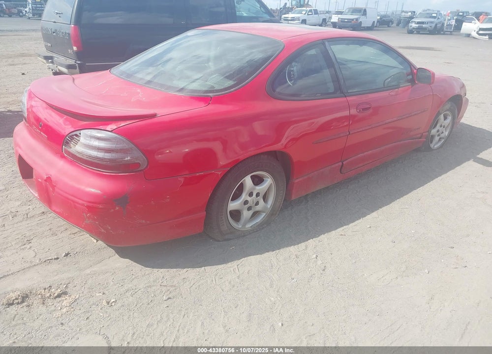 1998 PONTIAC GRAND PRIX GT VIN: 1G2WP12K8WF277631