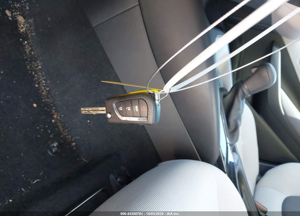 2022 TOYOTA COROLLA LE VIN: 5YFEPMAE2NP285171