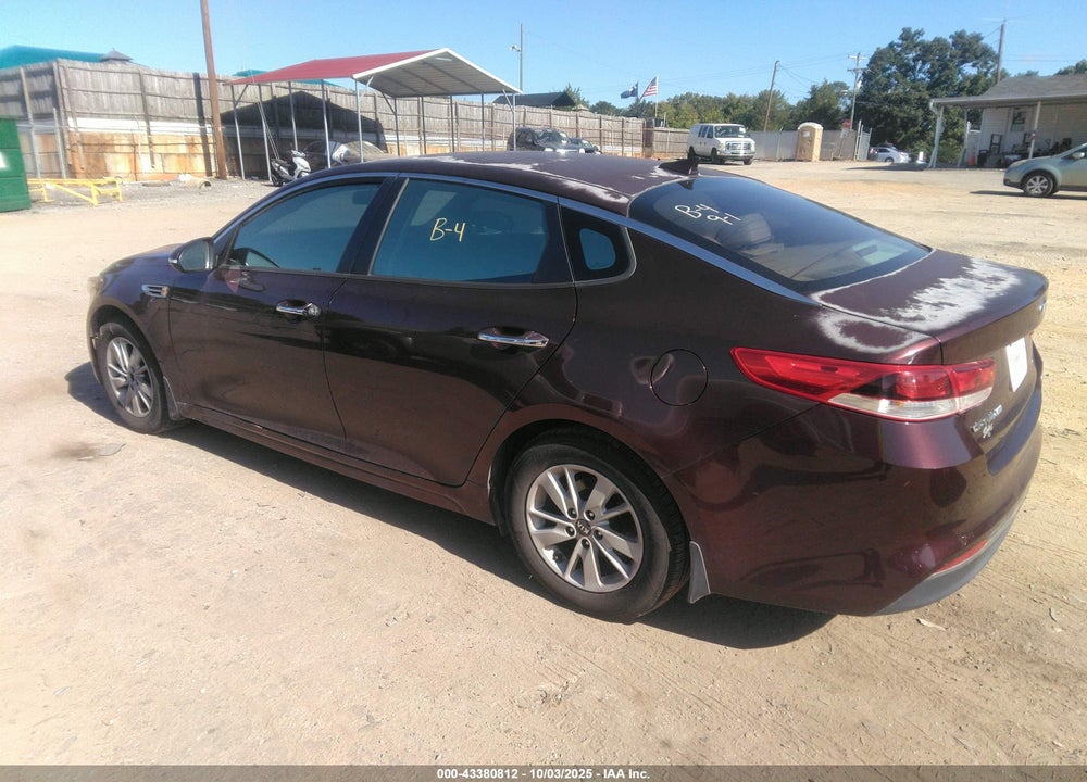 2016 KIA OPTIMA VIN: 5XXGT4L35GG088328