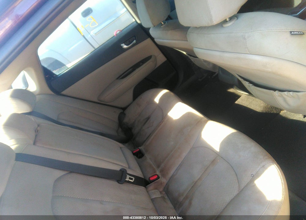 2016 KIA OPTIMA VIN: 5XXGT4L35GG088328