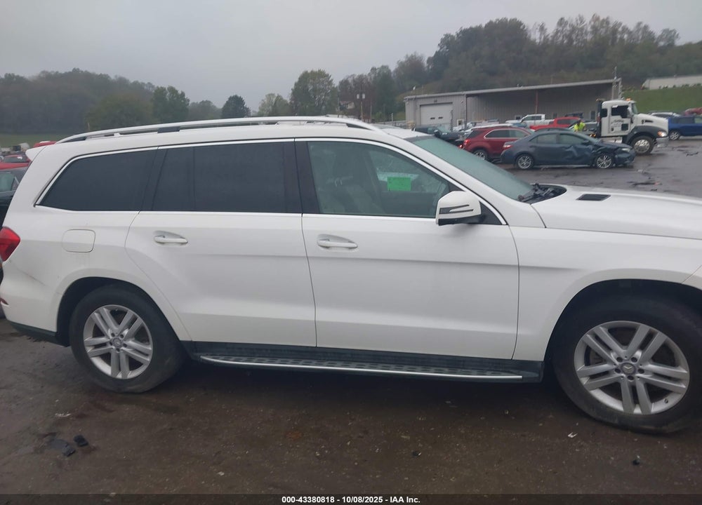 2015 MERCEDES-BENZ GL-CLASS VIN: 4JGDF6EE4FA464737