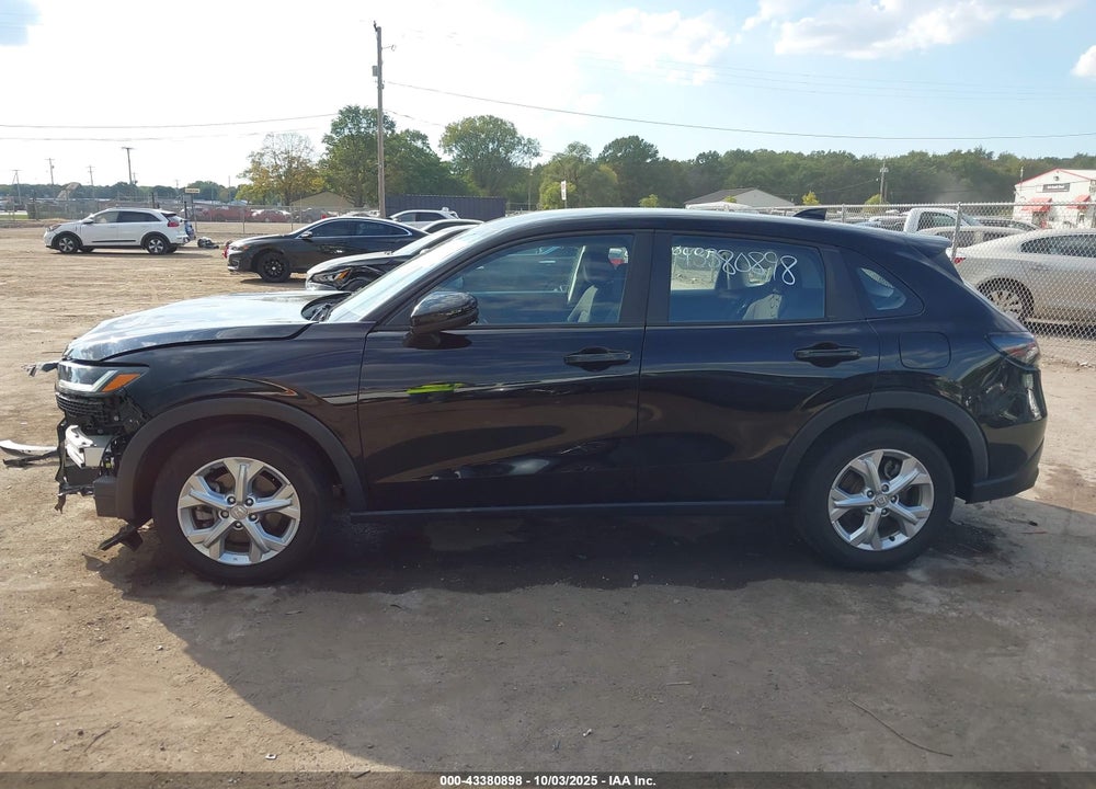 2023 HONDA HR-V 2WD LX VIN: 3CZRZ1H35PM706612