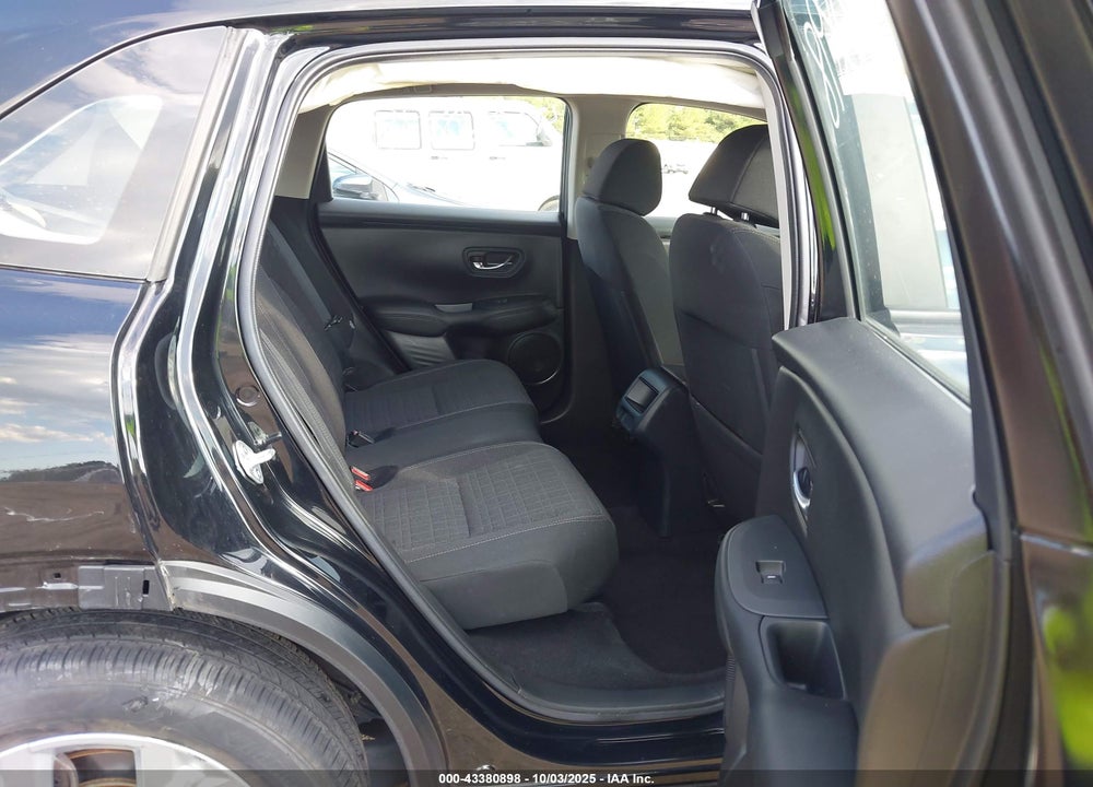 2023 HONDA HR-V 2WD LX VIN: 3CZRZ1H35PM706612