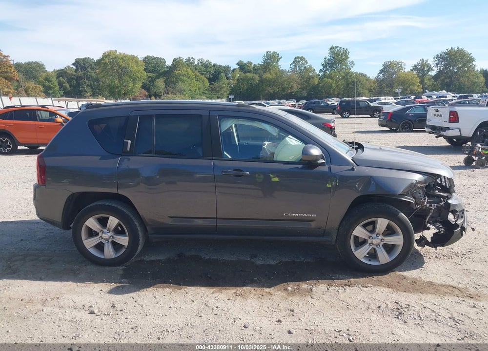2015 JEEP COMPASS LATITUDE VIN: 1C4NJDEBXFD303180
