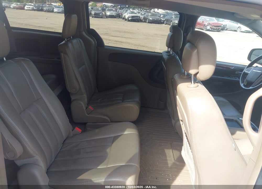 2012 CHRYSLER TOWN & COUNTRY TOURING VIN: 2C4RC1BG8CR411168