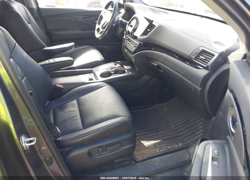 2020 HONDA PILOT VIN: 5FNYF6H67LB034908