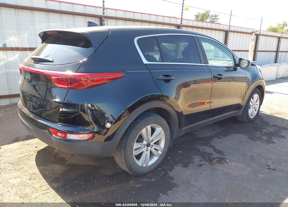 2019 KIA SPORTAGE LX VIN: KNDPM3AC6K7598649