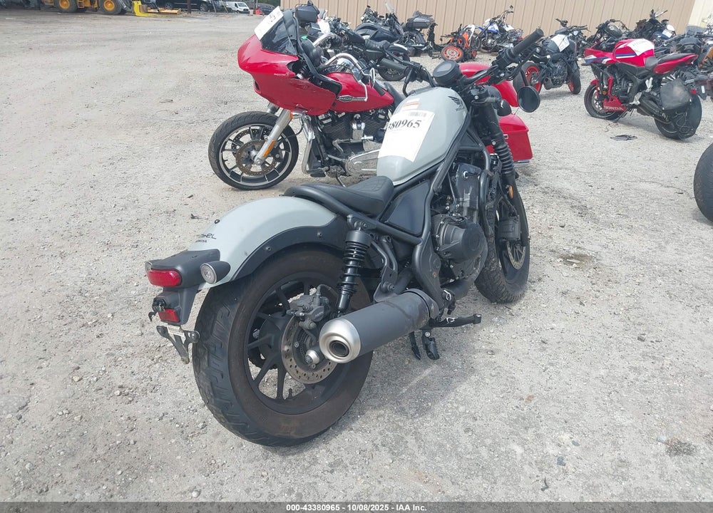 2024 HONDA CMX500 A2 VIN: MLHPC561XR5700396